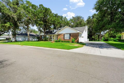 Villa ou maison à vendre à Lakeland, Floride: 3 chambres, 248.42 m2 № 2391140 - photo 2