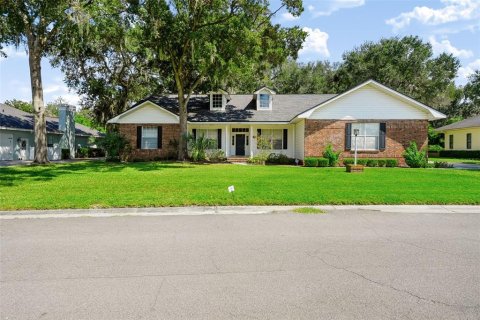 Villa ou maison à Lakeland, Floride 3 chambres, 248.42 m2 № 2391140