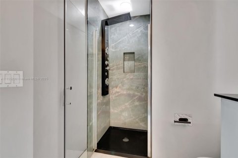 Condominio en venta en Boynton Beach, Florida, 3 dormitorios, 161.28 m2 № 1818126 - foto 9