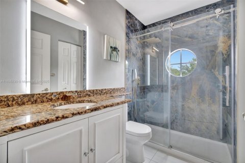 Condominio en venta en Boynton Beach, Florida, 3 dormitorios, 161.28 m2 № 1818126 - foto 15