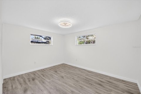 Casa en venta en New Port Richey, Florida, 3 dormitorios, 136.94 m2 № 2217905 - foto 17