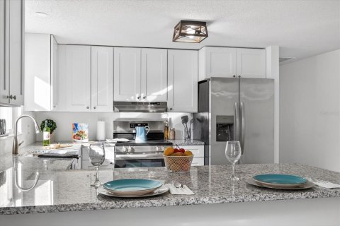 Casa en venta en New Port Richey, Florida, 3 dormitorios, 136.94 m2 № 2217905 - foto 2