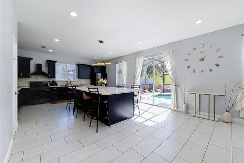 Villa ou maison à vendre à Davenport, Floride: 6 chambres, 320.98 m2 № 2355806 - photo 15