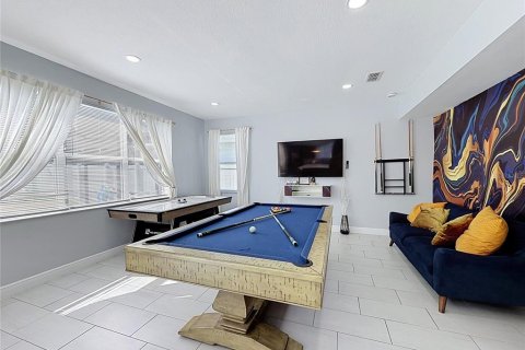 Villa ou maison à vendre à Davenport, Floride: 6 chambres, 320.98 m2 № 2355806 - photo 3