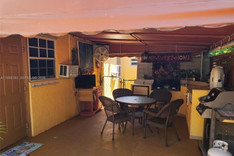 Appartement à louer à Hollywood, Floride: 51.1 m2 № 2056797 - photo 21