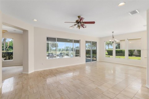 Casa en venta en Summerfield, Florida, 3 dormitorios, 196.02 m2 № 1754619 - foto 8