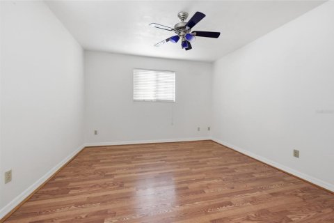 Adosado en venta en Gainesville, Florida, 3 dormitorios, 127.28 m2 № 2157916 - foto 16