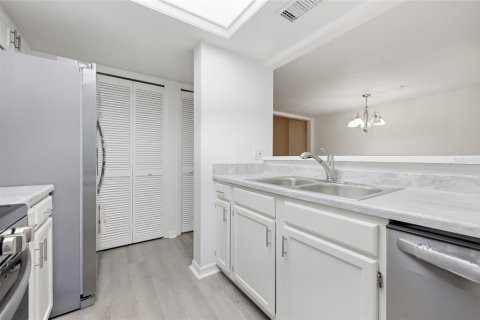 Adosado en venta en Gainesville, Florida, 3 dormitorios, 127.28 m2 № 2157916 - foto 9