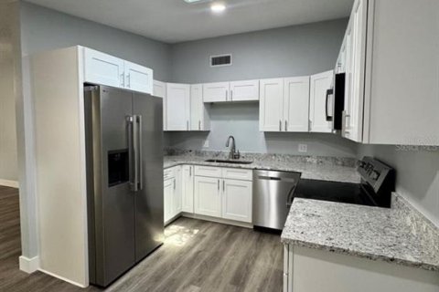 Appartement à louer à Maitland, Floride: 2 chambres, 111.48 m2 № 1884253 - photo 10