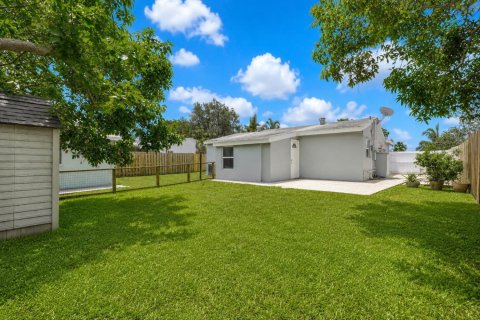 Villa ou maison à louer à Hollywood, Floride: 3 chambres, 120.03 m2 № 2192849 - photo 28