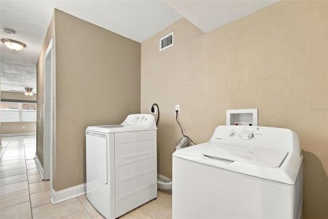 Villa ou maison à vendre à Seminole, Floride: 3 chambres, 146.51 m2 № 2406662 - photo 17