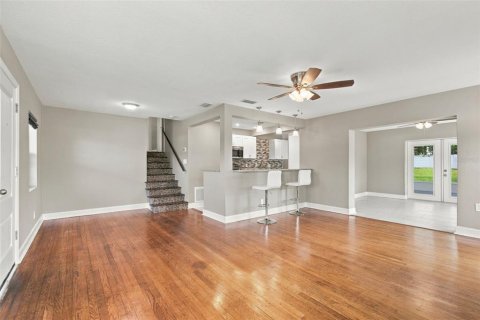 Villa ou maison à vendre à Seminole, Floride: 3 chambres, 146.51 m2 № 2406662 - photo 8