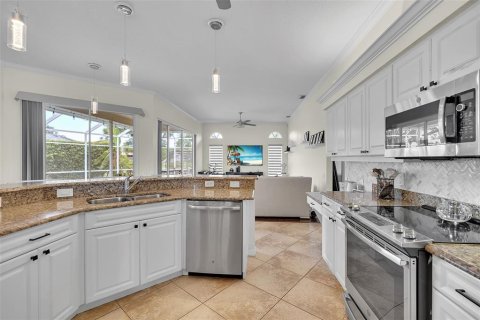 Casa en venta en Sarasota, Florida, 3 dormitorios, 180.69 m2 № 2150047 - foto 15