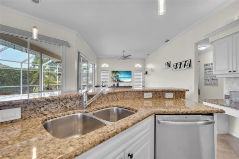Casa en venta en Sarasota, Florida, 3 dormitorios, 180.69 m2 № 2150047 - foto 16