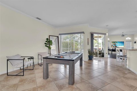Casa en venta en Sarasota, Florida, 3 dormitorios, 180.69 m2 № 2150047 - foto 9