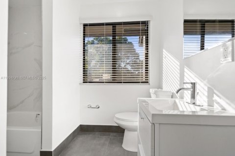 Adosado en alquiler en Coral Springs, Florida, 3 dormitorios, 153.29 m2 № 1993013 - foto 11