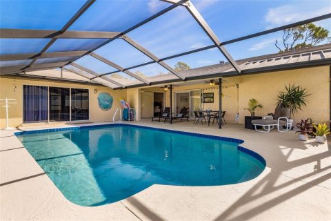 Casa en venta en Port Charlotte, Florida, 3 dormitorios, 118.36 m2 № 1898584 - foto 3