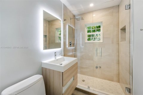Villa ou maison à vendre à Miami, Floride: 2 chambres, 112.97 m2 № 1998418 - photo 16