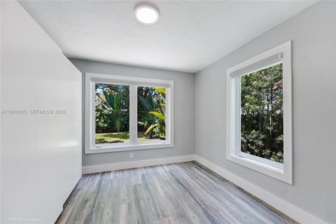 Villa ou maison à vendre à Miami, Floride: 2 chambres, 112.97 m2 № 1998418 - photo 17