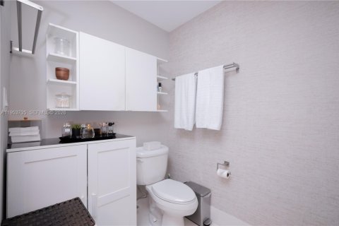 Copropriété à vendre à Doral, Floride: 3 chambres, 135.64 m2 № 2010013 - photo 22