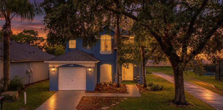 Villa ou maison à Haines City, Floride 4 chambres, 161.65 m2 № 2416452