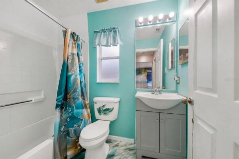 Villa ou maison à vendre à Haines City, Floride: 4 chambres, 161.65 m2 № 2416452 - photo 14