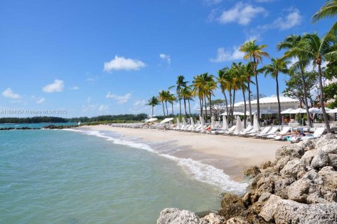 Copropriété à louer à Miami Beach, Floride: 3 chambres, 190.36 m2 № 2169852 - photo 20