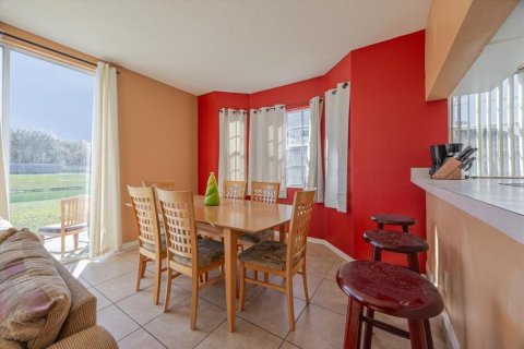 Touwnhouse à louer à Davenport, Floride: 3 chambres, 156.63 m2 № 2094843 - photo 9