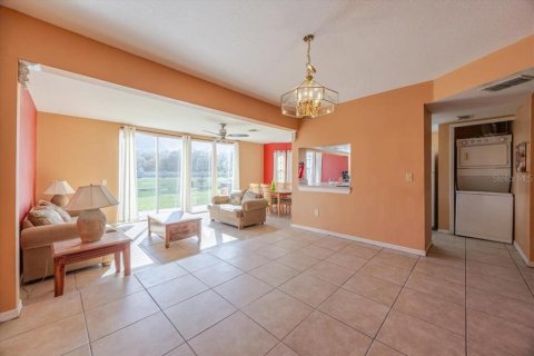 Touwnhouse à louer à Davenport, Floride: 3 chambres, 156.63 m2 № 2094843 - photo 6