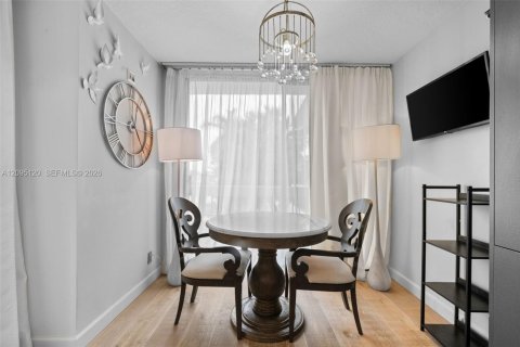 Condo in Boca Raton, Florida, 3 bedrooms  № 2384707 - photo 12