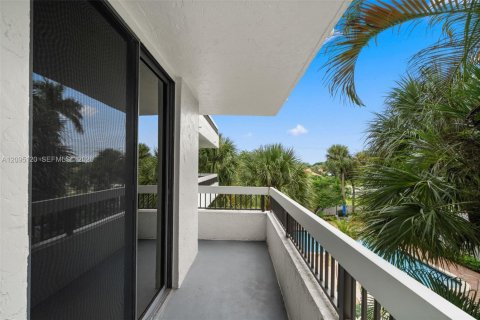 Condo in Boca Raton, Florida, 3 bedrooms  № 2384707 - photo 28