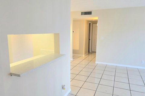 Copropriété à louer à Deerfield Beach, Floride: 2 chambres, 102.19 m2 № 2295709 - photo 23