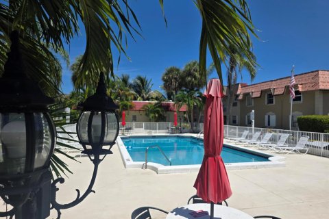 Copropriété à louer à Deerfield Beach, Floride: 2 chambres, 102.19 m2 № 2295709 - photo 25