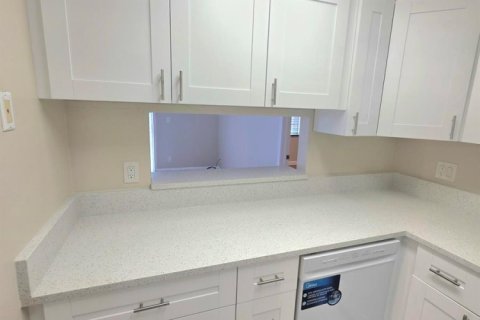 Copropriété à louer à Deerfield Beach, Floride: 2 chambres, 102.19 m2 № 2295709 - photo 4