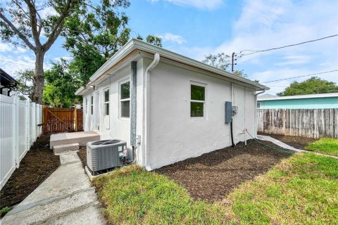 Casa en venta en Gulfport, Florida, 3 dormitorios, 71.35 m2 № 2377960 - foto 21