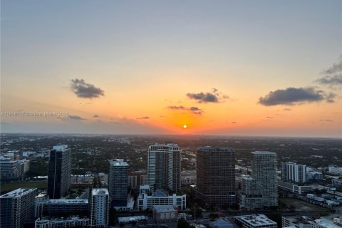 Copropriété à vendre à Miami, Floride: 1 chambre, 77.39 m2 № 1960421 - photo 12