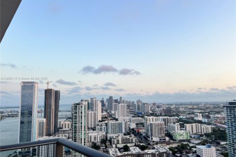 Copropriété à vendre à Miami, Floride: 1 chambre, 77.39 m2 № 1960421 - photo 11