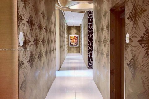 Copropriété à vendre à Miami, Floride: 1 chambre, 77.39 m2 № 1960421 - photo 15