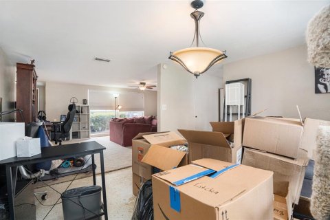 House in Port Richey, Florida 2 bedrooms, 116.22 sq.m. № 1824022 - photo 10
