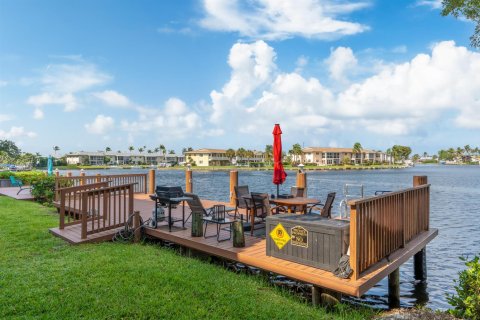 Condominio en venta en Pompano Beach, Florida, 2 dormitorios, 96.15 m2 № 2178680 - foto 25