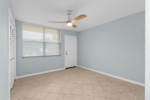 Condominio en venta en Pompano Beach, Florida, 2 dormitorios, 96.15 m2 № 2178680 - foto 11