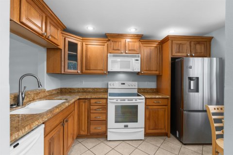 Condominio en venta en Pompano Beach, Florida, 2 dormitorios, 96.15 m2 № 2178680 - foto 23
