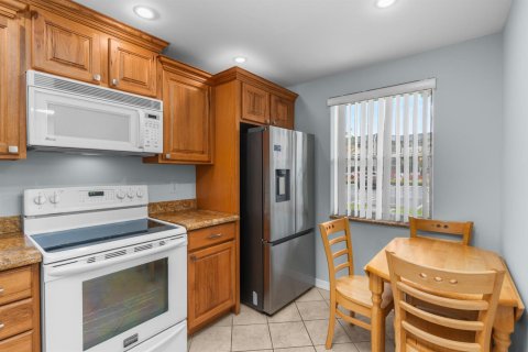 Condominio en venta en Pompano Beach, Florida, 2 dormitorios, 96.15 m2 № 2178680 - foto 21