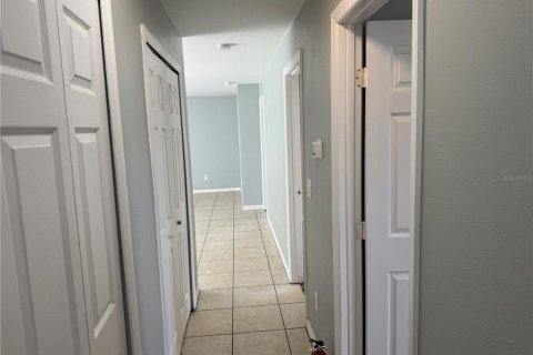 Villa ou maison à louer à Poinciana, Floride: 4 chambres, 148.92 m2 № 2413925 - photo 16