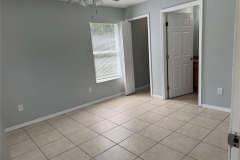 Villa ou maison à louer à Poinciana, Floride: 4 chambres, 148.92 m2 № 2413925 - photo 11