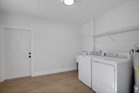 Appartement à louer à Belleair Bluffs, Floride: 3 chambres, 136.01 m2 № 2408791 - photo 23