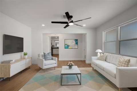 Appartement à louer à Belleair Bluffs, Floride: 3 chambres, 136.01 m2 № 2408791 - photo 2
