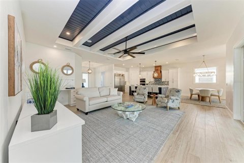 Villa ou maison à vendre à Port Charlotte, Floride: 3 chambres, 233.37 m2 № 2212789 - photo 13