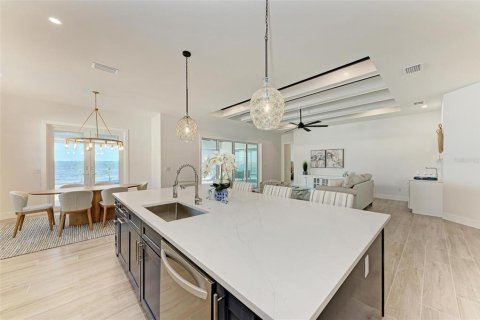 Villa ou maison à vendre à Port Charlotte, Floride: 3 chambres, 233.37 m2 № 2212789 - photo 23