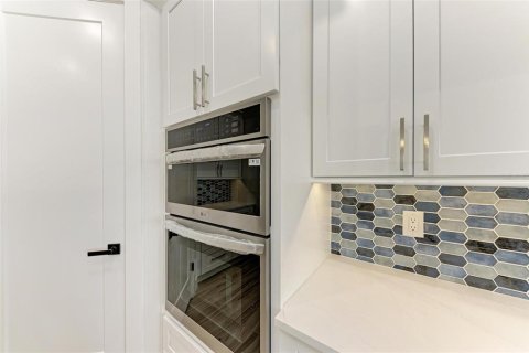 Villa ou maison à vendre à Port Charlotte, Floride: 3 chambres, 233.37 m2 № 2212789 - photo 22